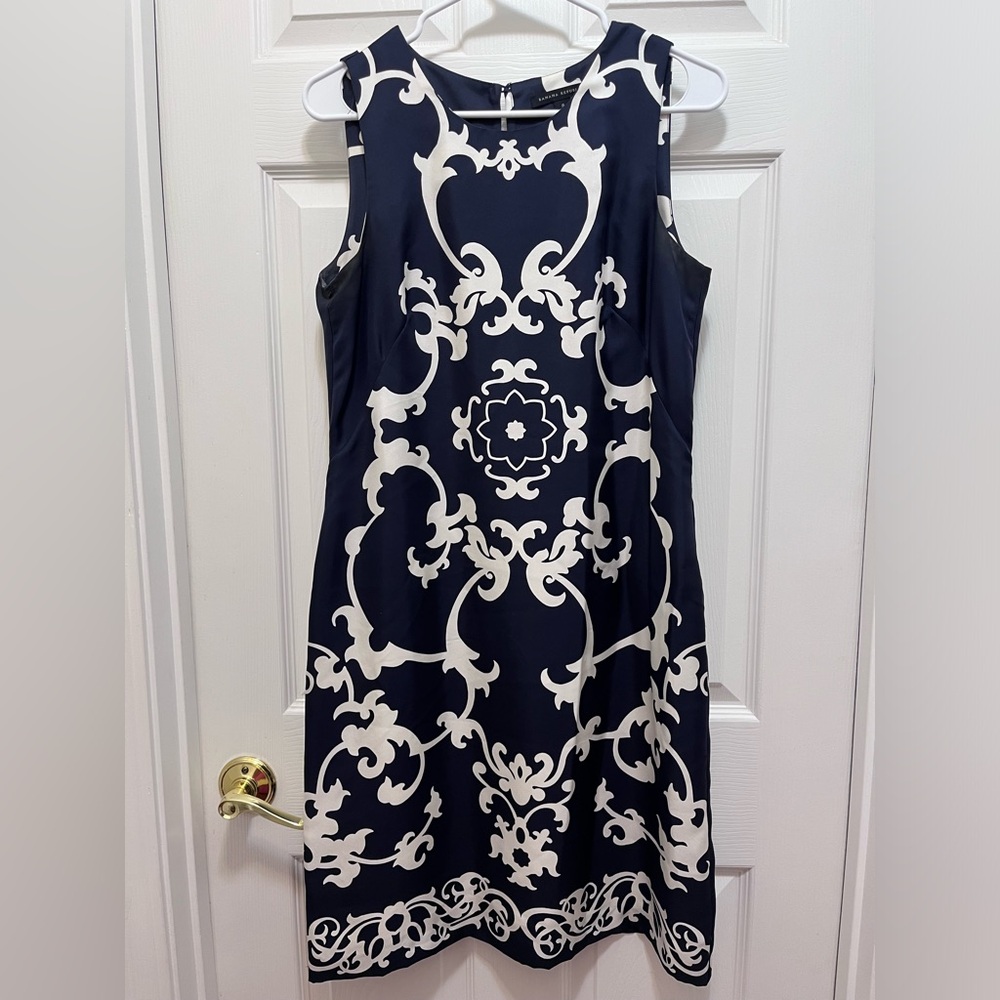 Banana Republic Dress Size 8 Navy & White